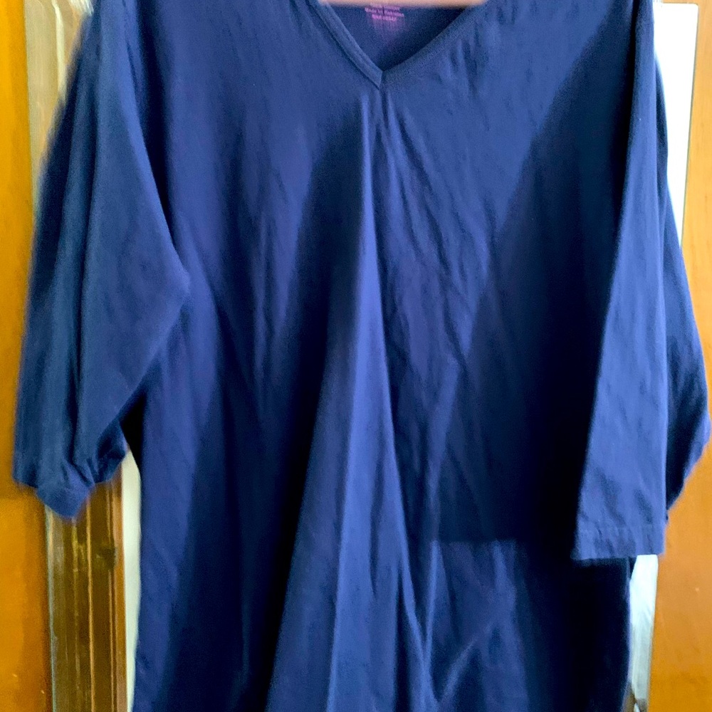 Navy Blue 3/4 length top  1X